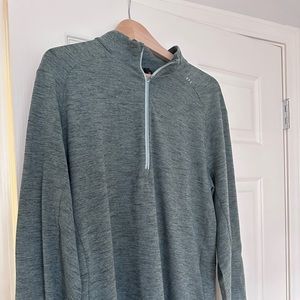 NWT surge warm half zip